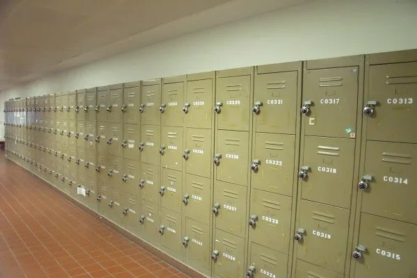 storage / Piegonhole