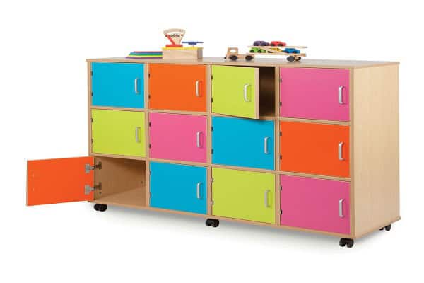 storage / Piegonhole